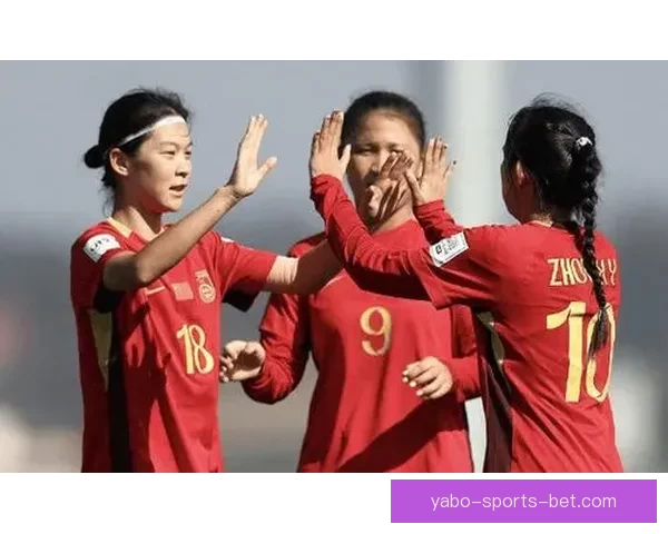 中国U17女足亚洲杯大胜印度队成功晋级四强